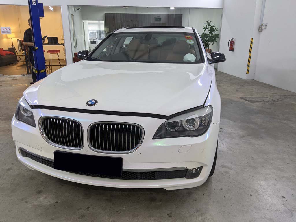 BMW 730li At Abs D/ab 2wd 4dr Nav Hid Sr (COE Till 04/2031)