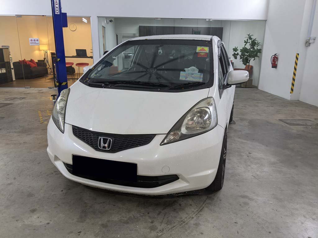 Honda Fit 1.3g A (COE Till 08/2024)