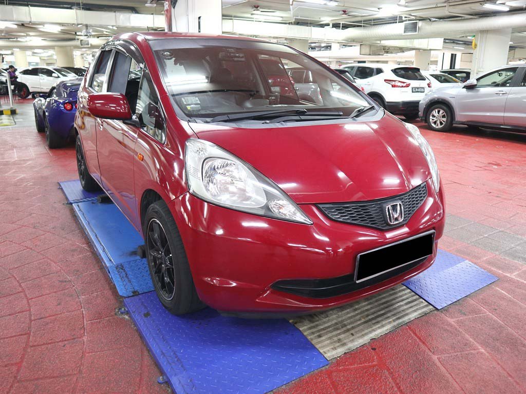 Honda Fit 1.3G A (COE Till 07/2024)