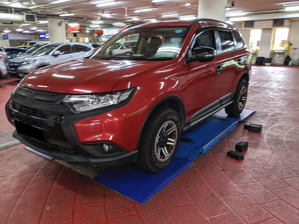 Mitsubishi Outlander 2.4 CVT AWD S/R Facelift