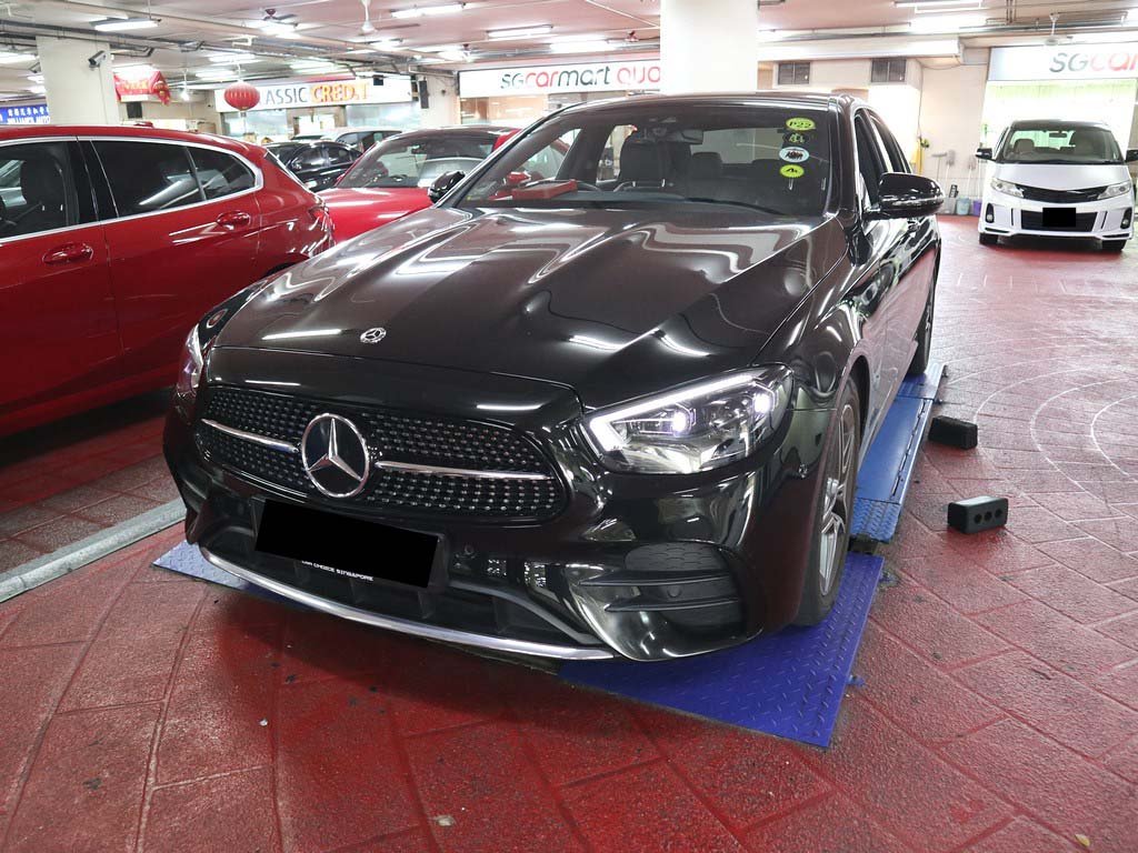 Mercedes Benz E200 AMG Line M-Hybrid (Hybrid)