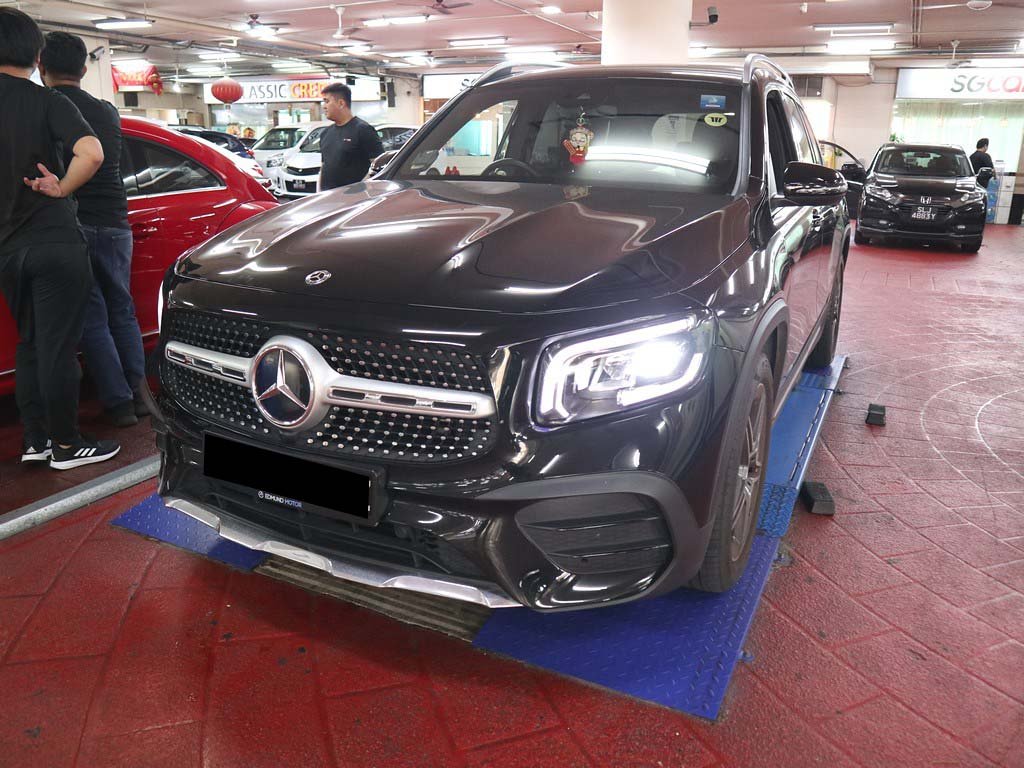 Mercedes Benz GLB200 AMG Line 7G-Tronic