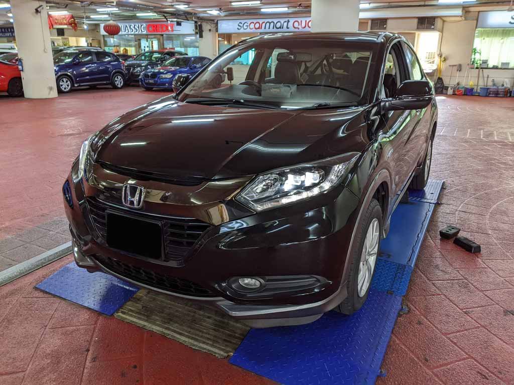 Honda Vezel 1.5X Auto (Hybrid)
