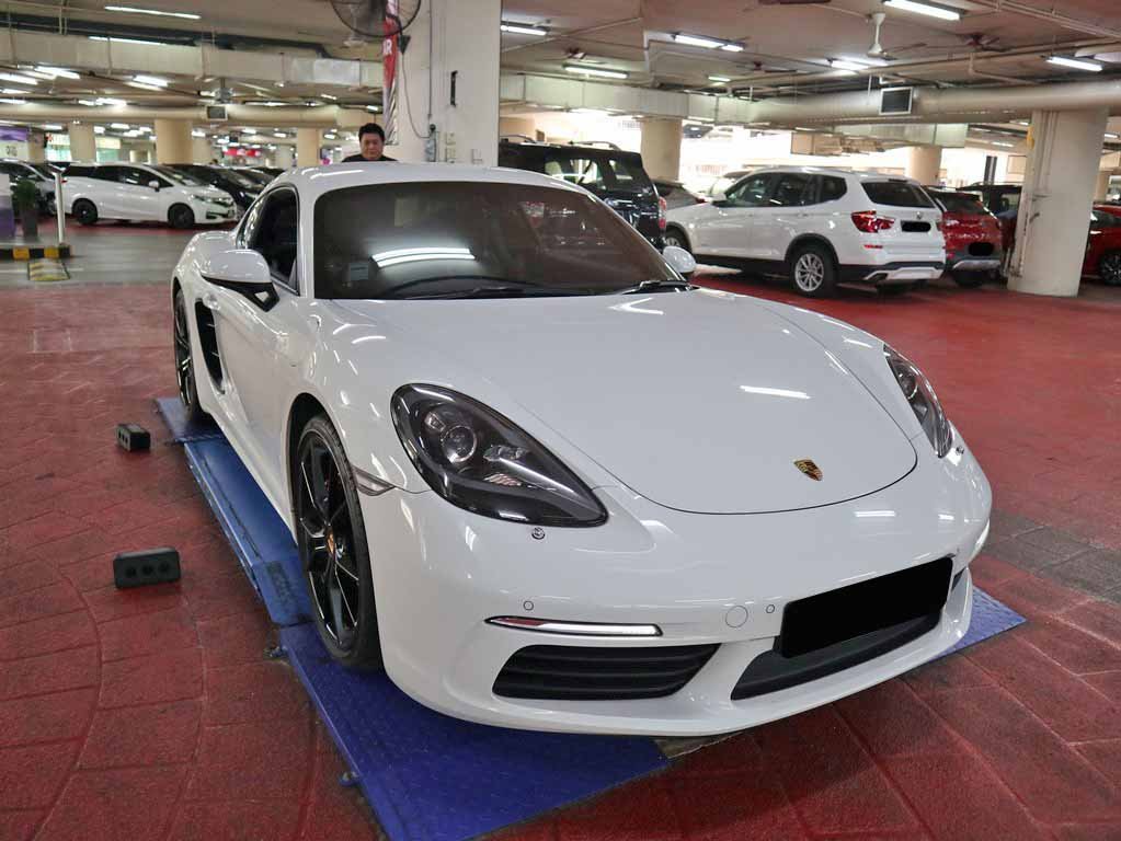Porsche 718 Cayman (982) PDK E6