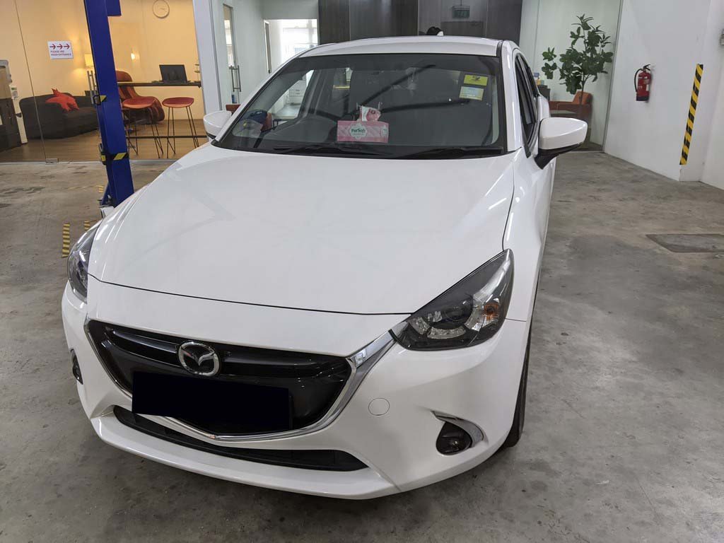 Mazda 2 Hatchback 1.5 At Deluxe 2wd