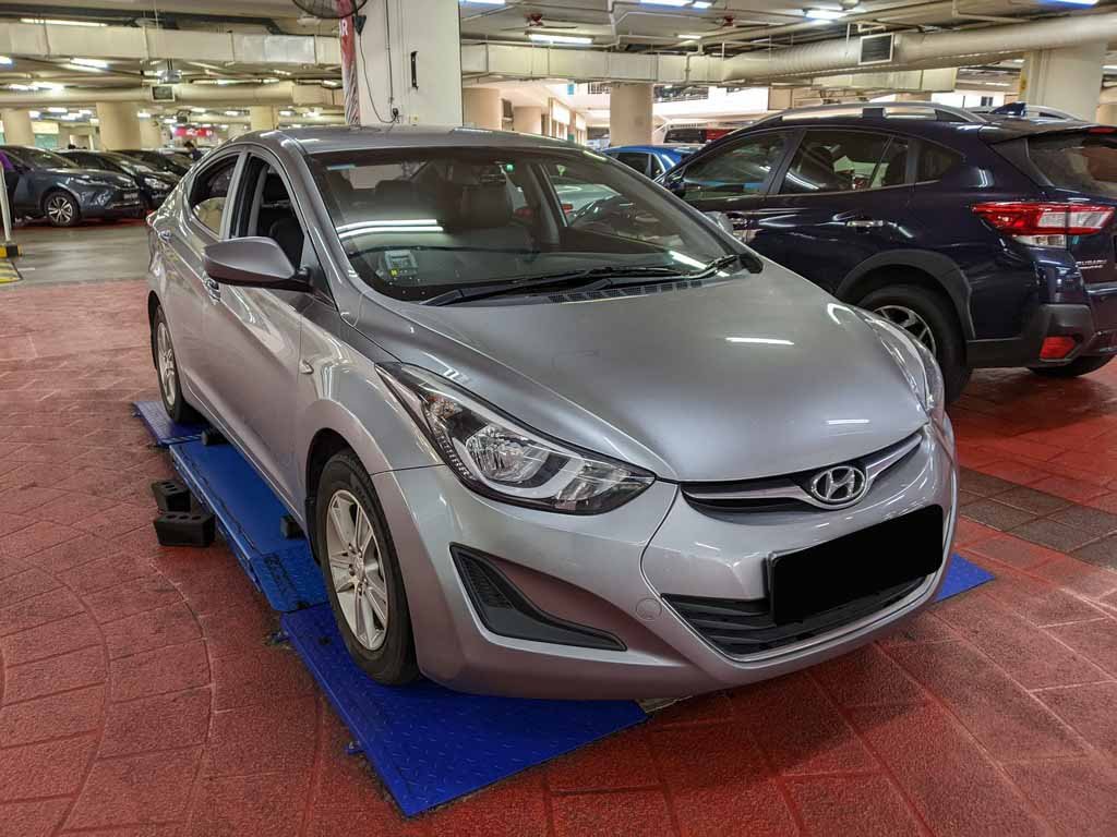 Hyundai Elantra 1.6 AT Abs