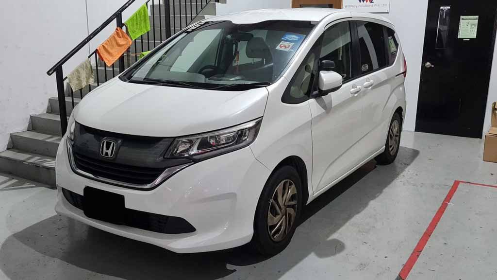 Honda Freed 1.5G Auto