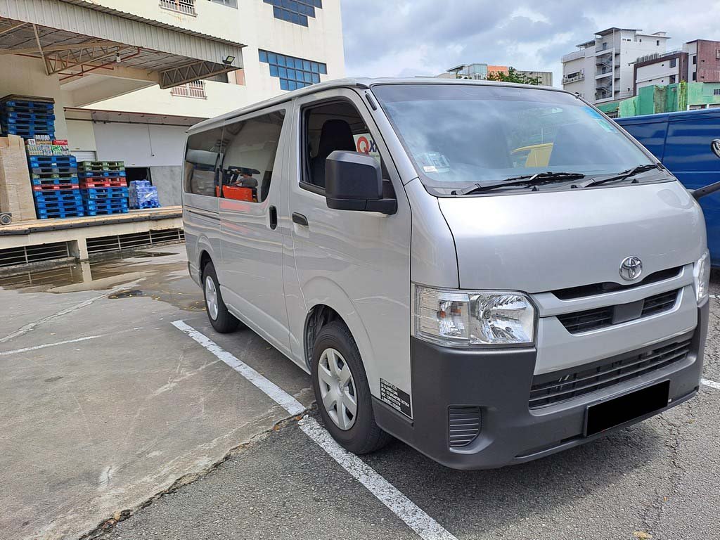 Toyota Hiace 2.0 DX Auto