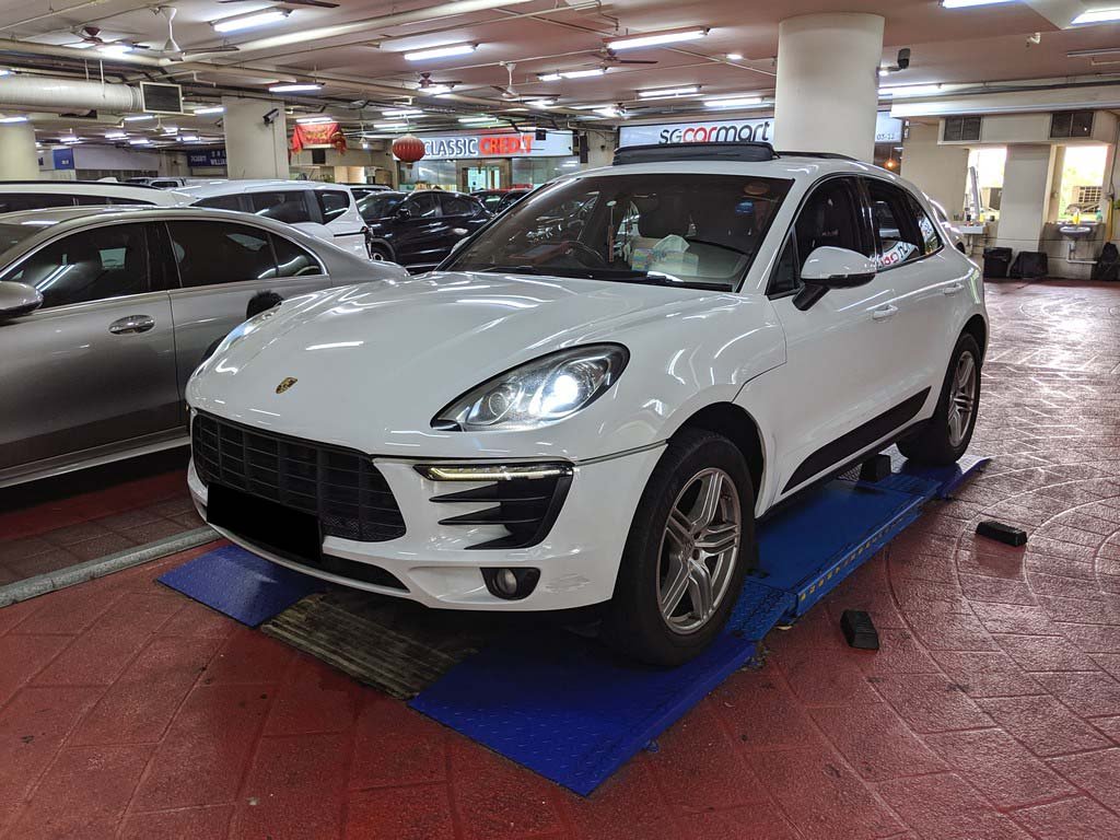Porsche Macan 2.0 A