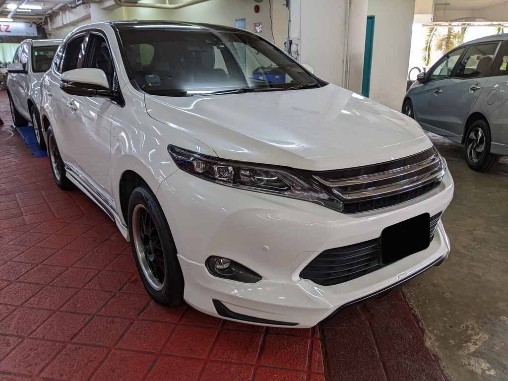 Toyota Harrier Premium 2.0 A