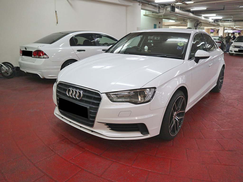 Audi A3 Sedan 1.4 TFSI (Ambiente)