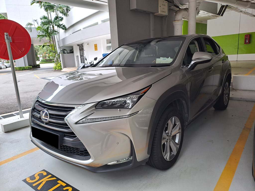 Lexus NX300H Luxury S/R (Hybrid)
