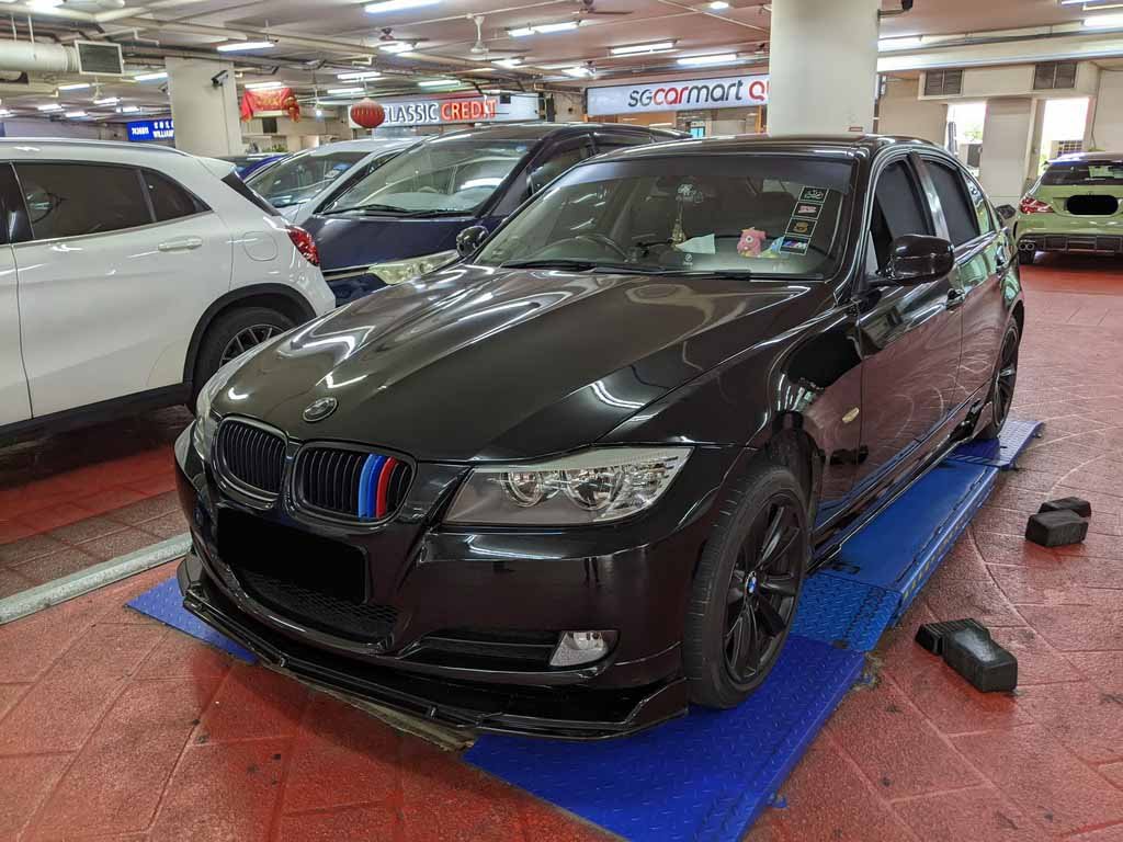 BMW 318I 2.0L AT Abs D/airbag 2wd 4dr (COE Till 02/2025)