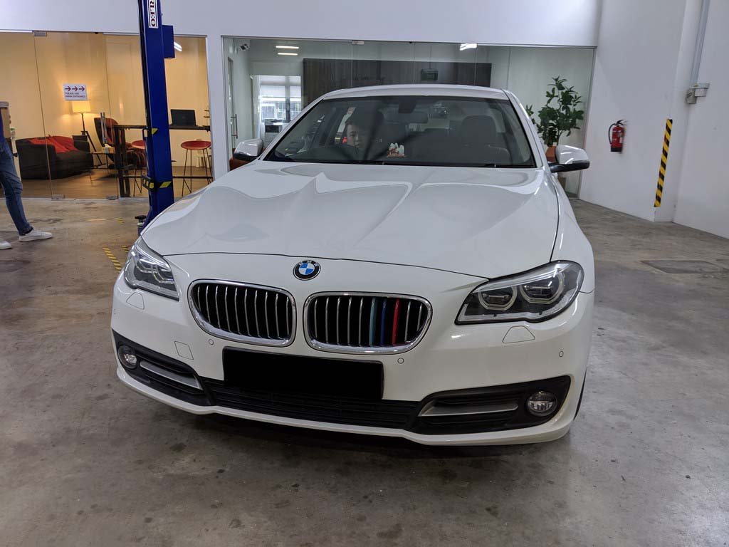 BMW 520i At D/ab 2wd 4dr Led Nav
