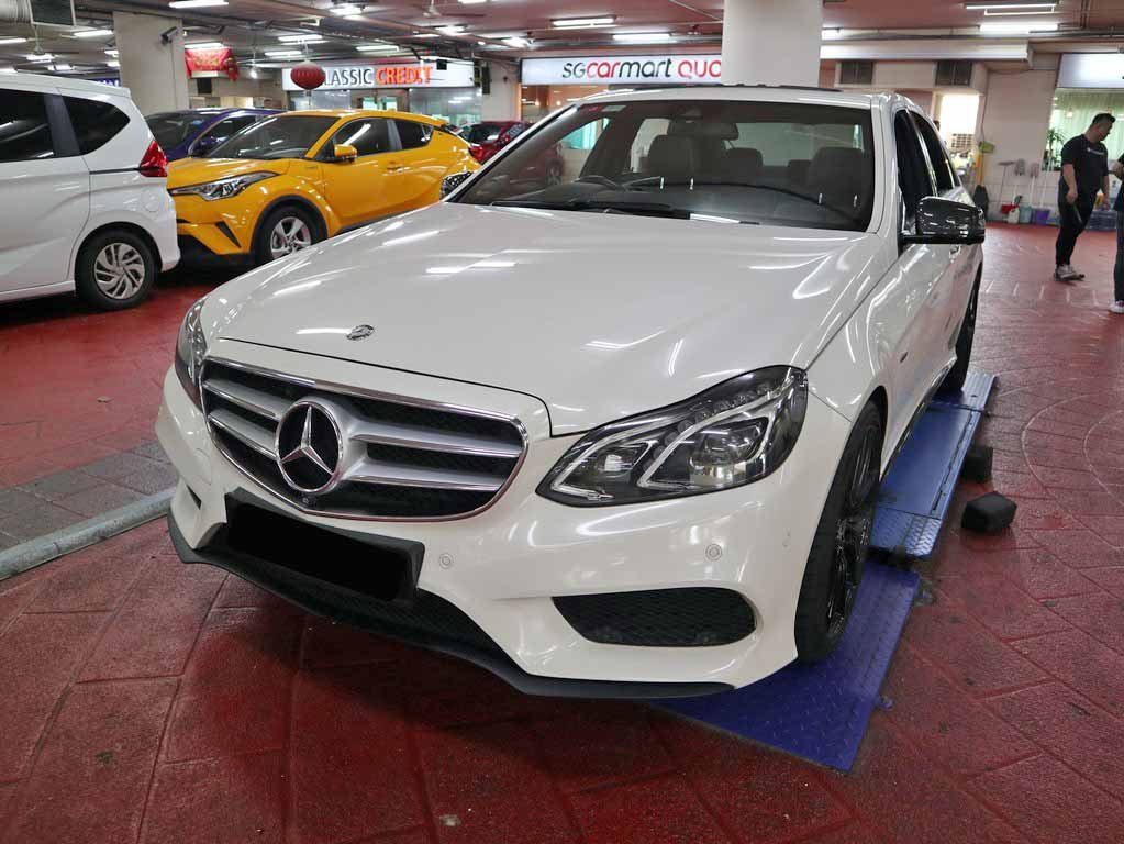 Mercedes Benz E200 Sedan Edition E (R18 LED Sunroof)