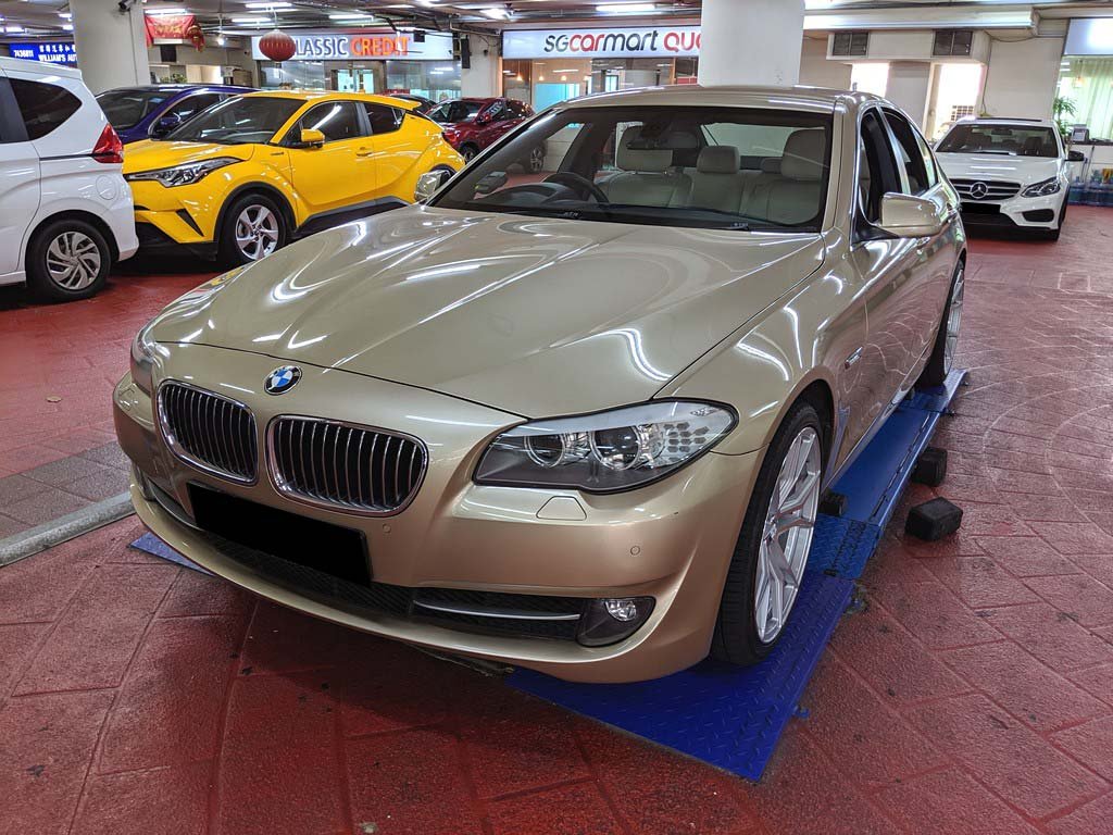 BMW 523I 2.5A ABS D/AB 2WD 4DR GAS/D (COE Till 07/2030)