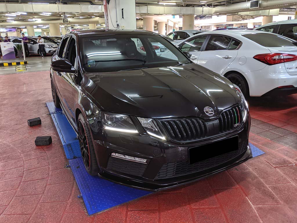 Skoda Octavia RS 2.0 TSI Aidisplay
