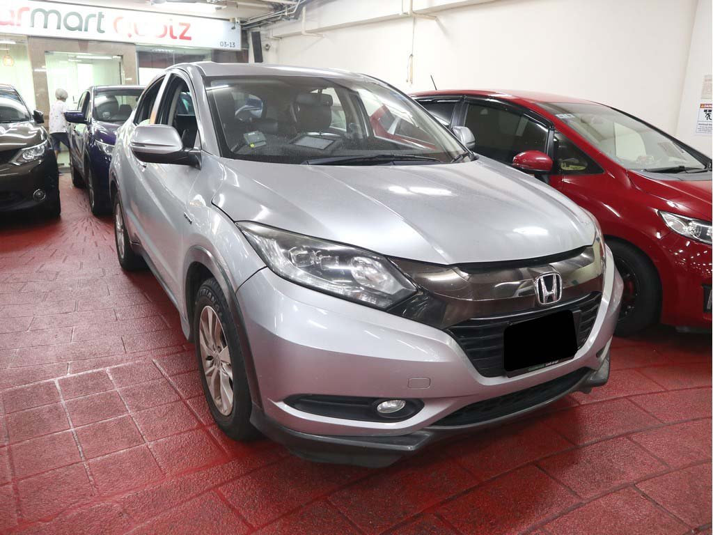 Honda Vezel 1.5X Auto (Hybrid)