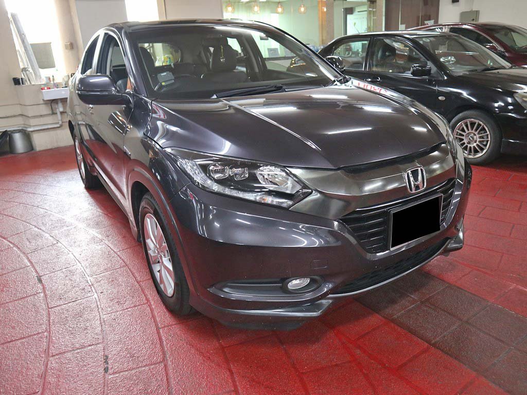 Honda Vezel 1.5X Auto (Hybrid)