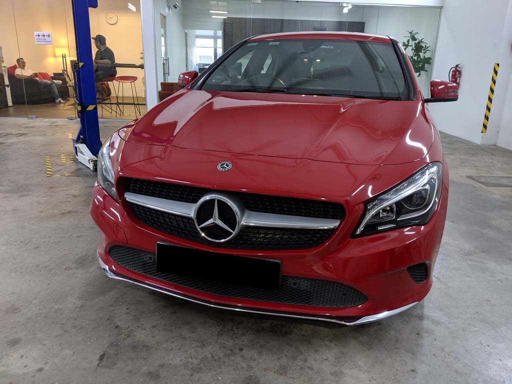 Mercedes Benz Cla180 Coupe Urban (r18 Led)