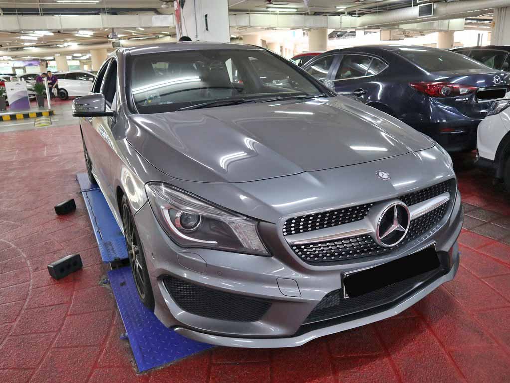 Mercedes Benz CLA200 AMG Line (R18 BI)