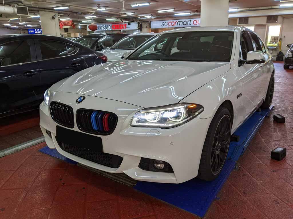 BMW 520I AT D/ab 2wd 4dr Led Nav