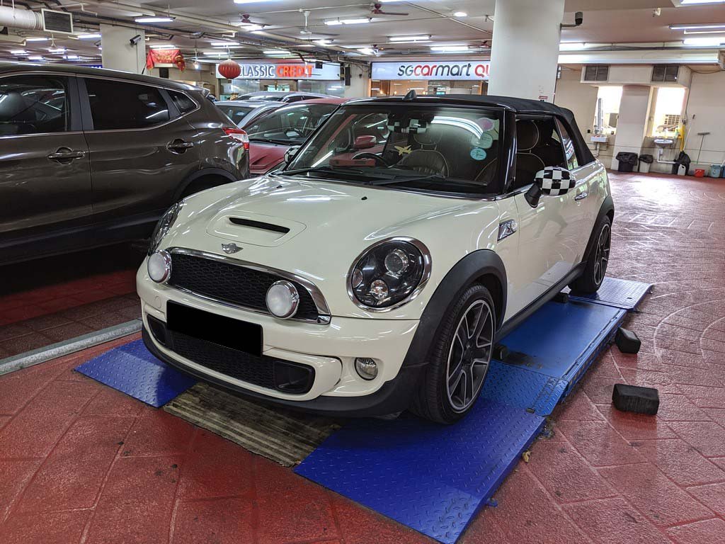 Mini Cooper S Cabrio 1.6A HID D/AB ABS (COE Till 12/2031)