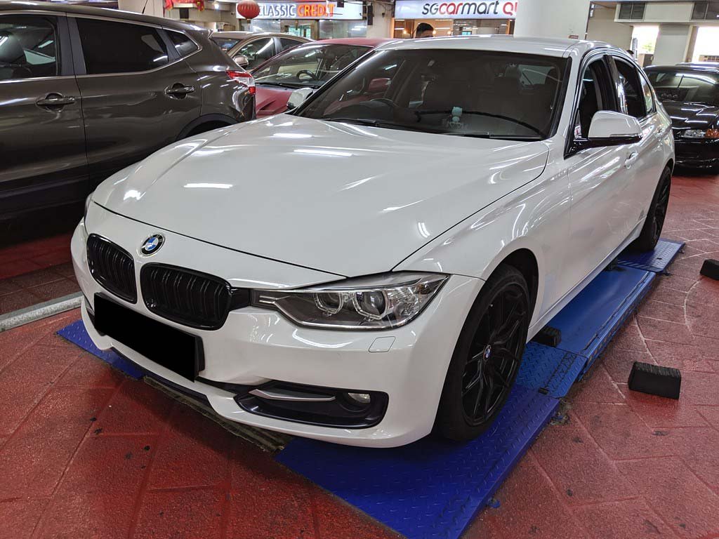 BMW 316I 1.6A D/AB 4DR ABS HID