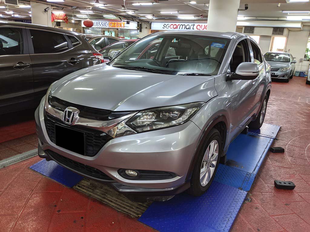 Honda Vezel 1.5X Auto (Hybrid)