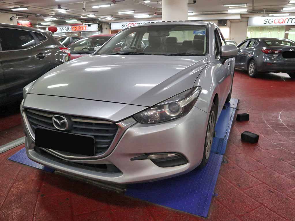 Mazda 3 Sedan 1.5 At Eu6