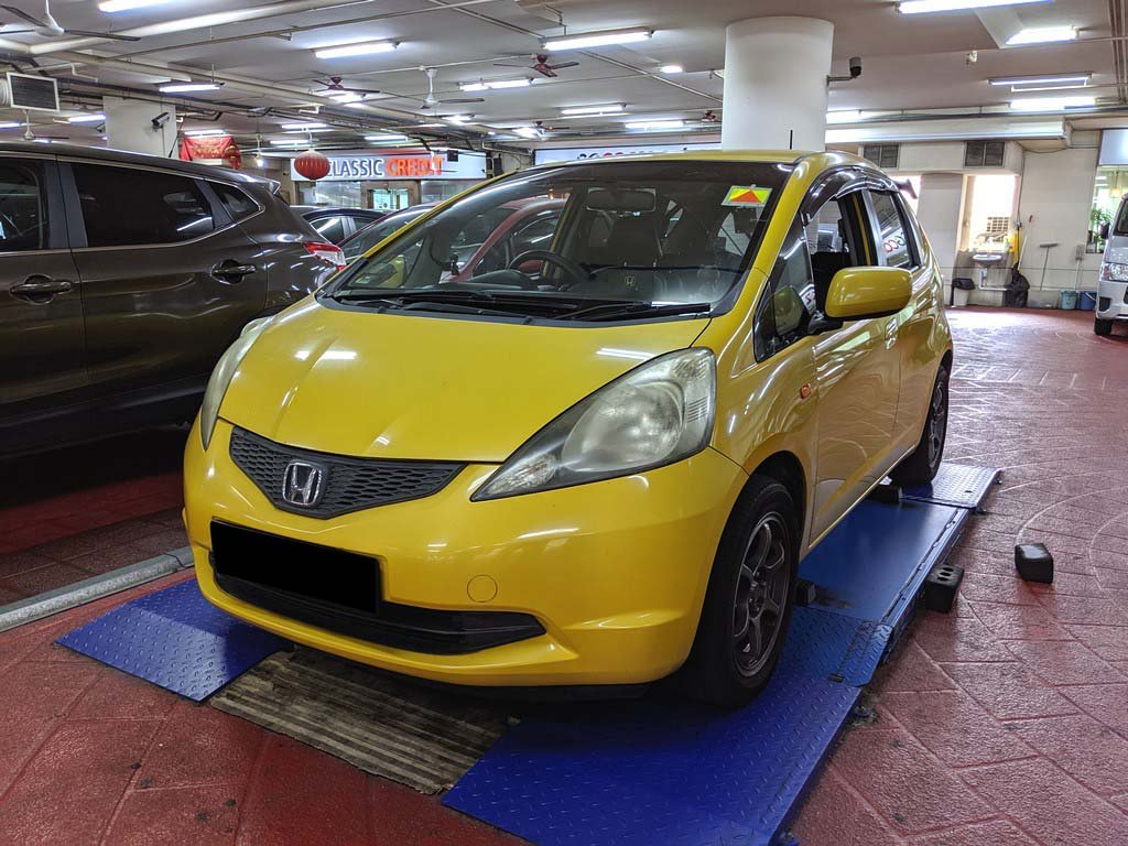 Honda Fit 1.3G A (COE Till 04/2029)