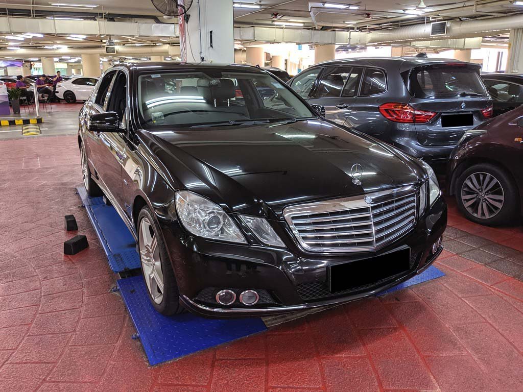 Mercedes Benz E 250CGI (COE Till 01/2031)