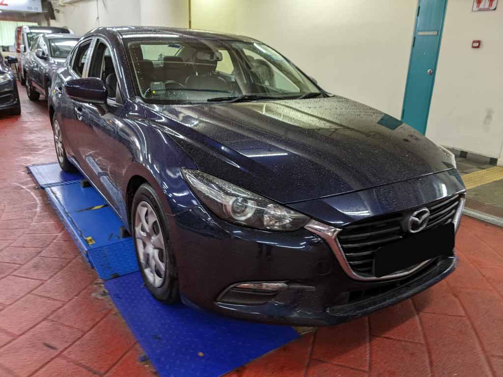 Mazda 3 Sedan 1.5 At Eu6