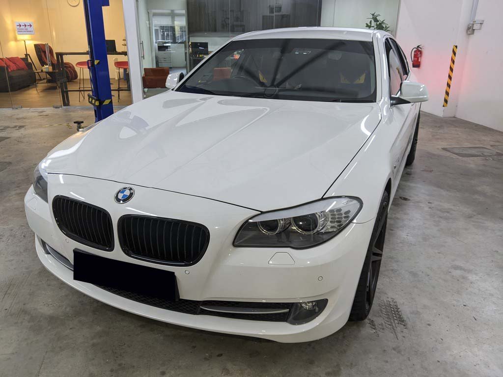 BMW 520i 2.0l At D/ab 2wd 4dr Gas/d Nav