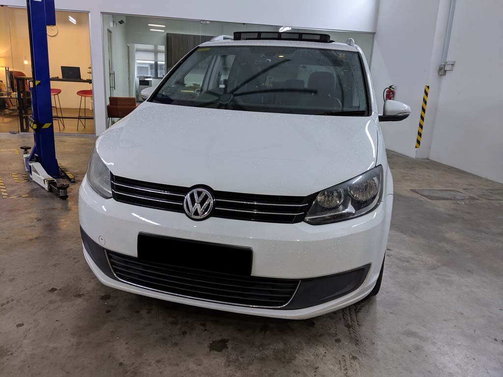 Volkswagen Touran 1.6 Tdi At 1t332z