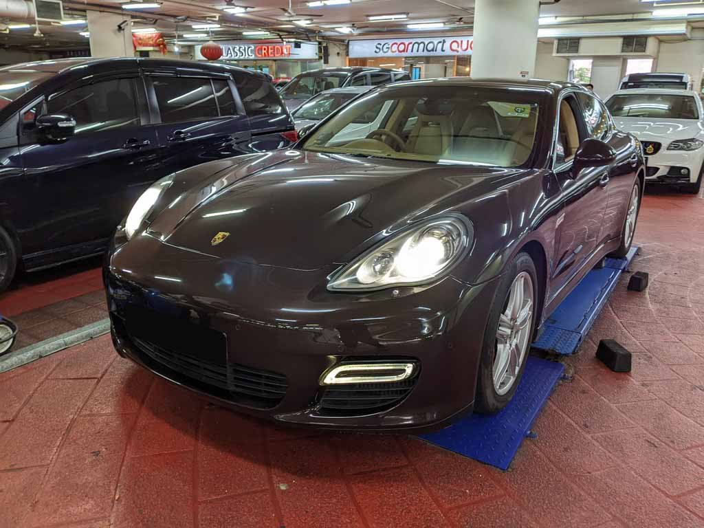 Porsche Panamera Turbo (COE TILL 03/2030)