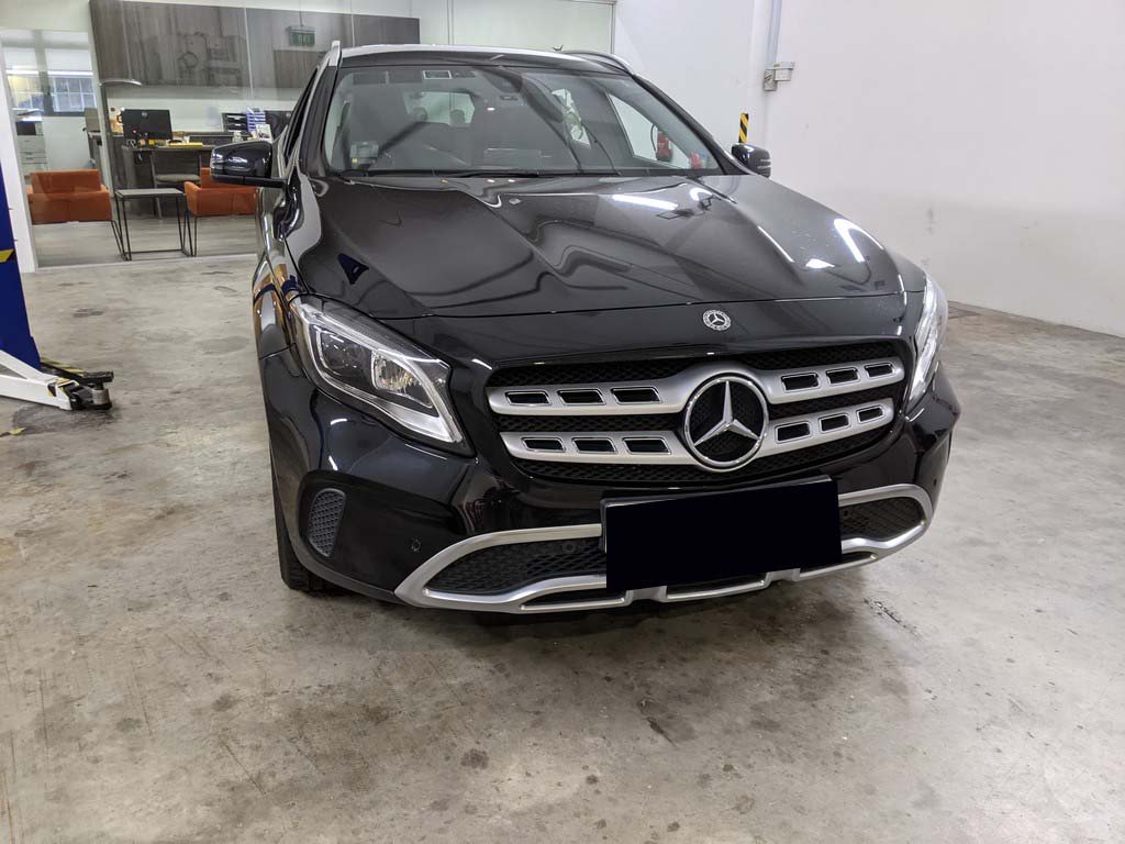 Mercedes Benz Gla180 Urban (r18 Led)