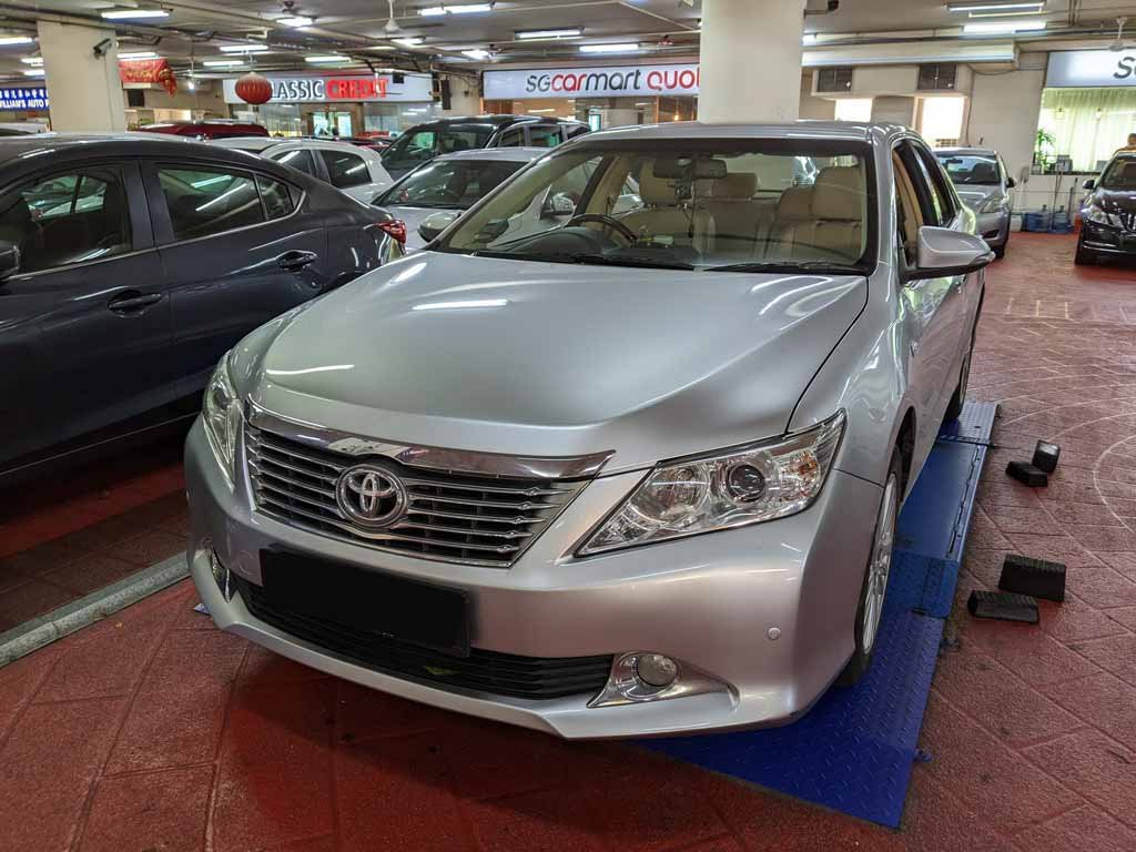 Toyota Camry 2.5 Auto