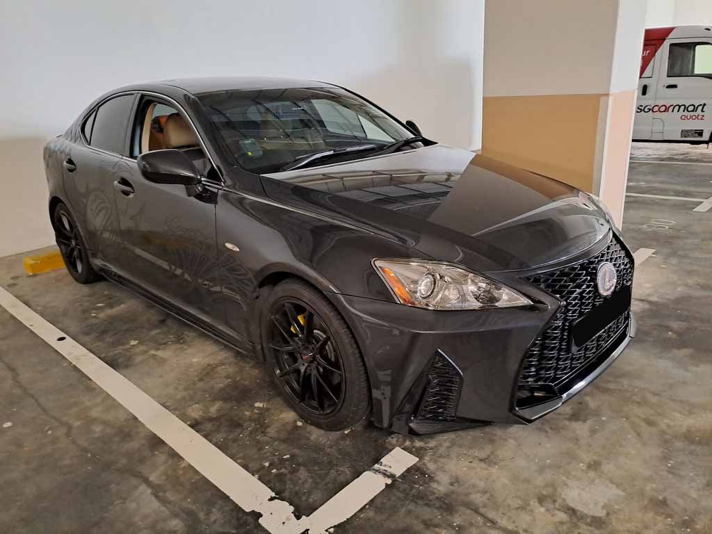 Lexus IS250 Auto STD (COE Till 04/2026)