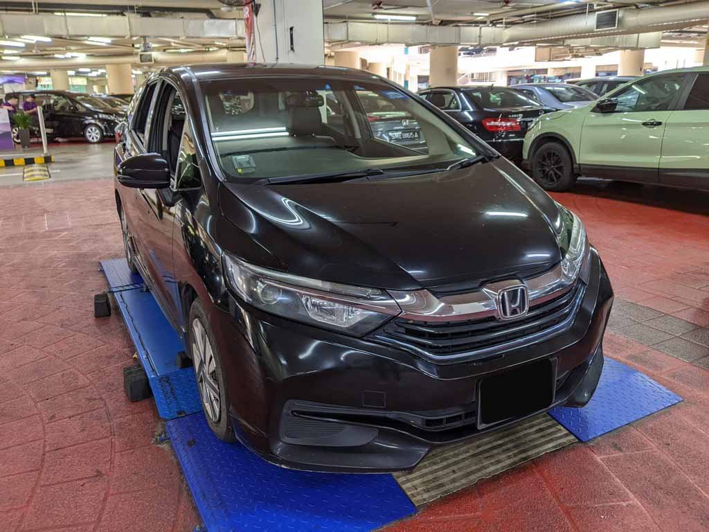 Honda Shuttle 1.5 A (Hybrid)