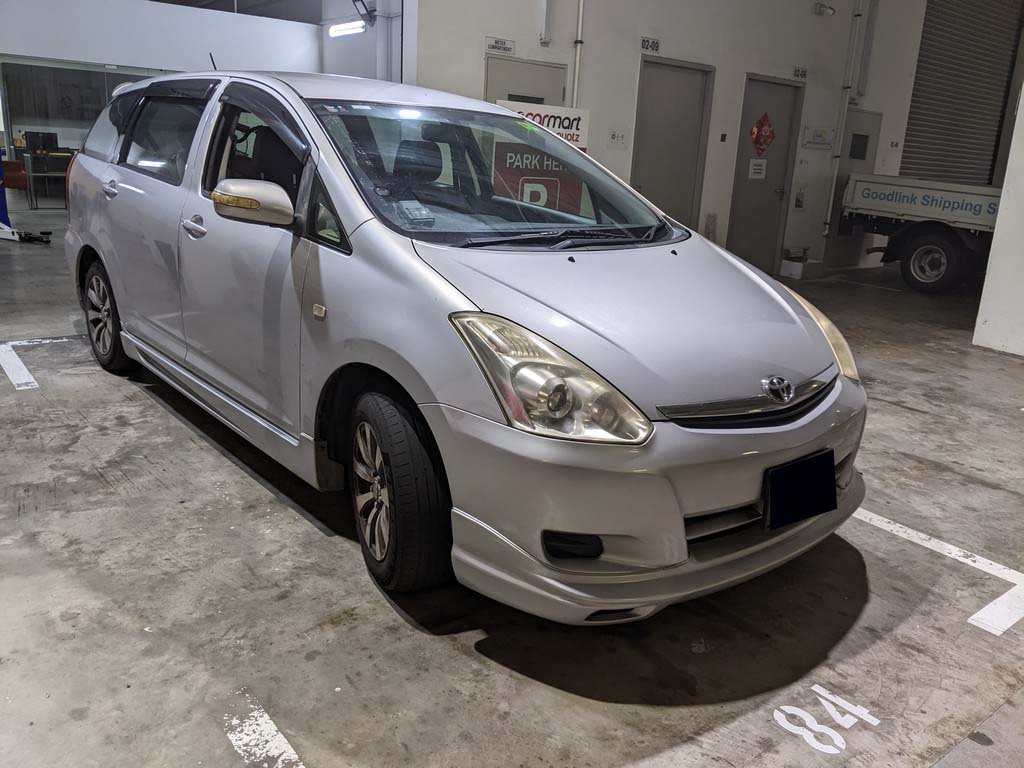 Toyota Wish 1.8 Auto (COE Till 09/2023)