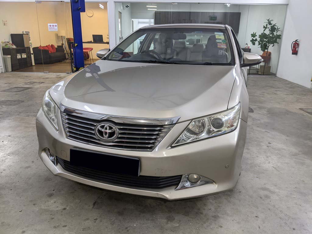 Toyota Camry 2.5 At
