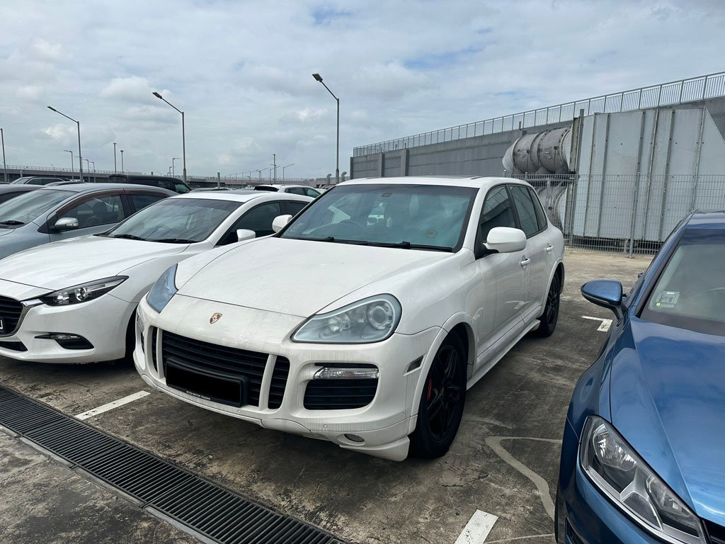 Porsche Cayenne Gts 4.8 A (COE Till 01/2029)