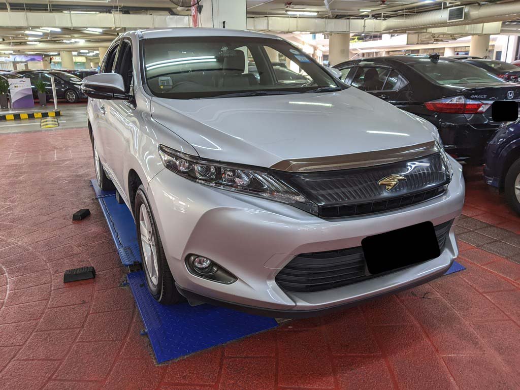 Toyota Harrier Elegance 2.0 A