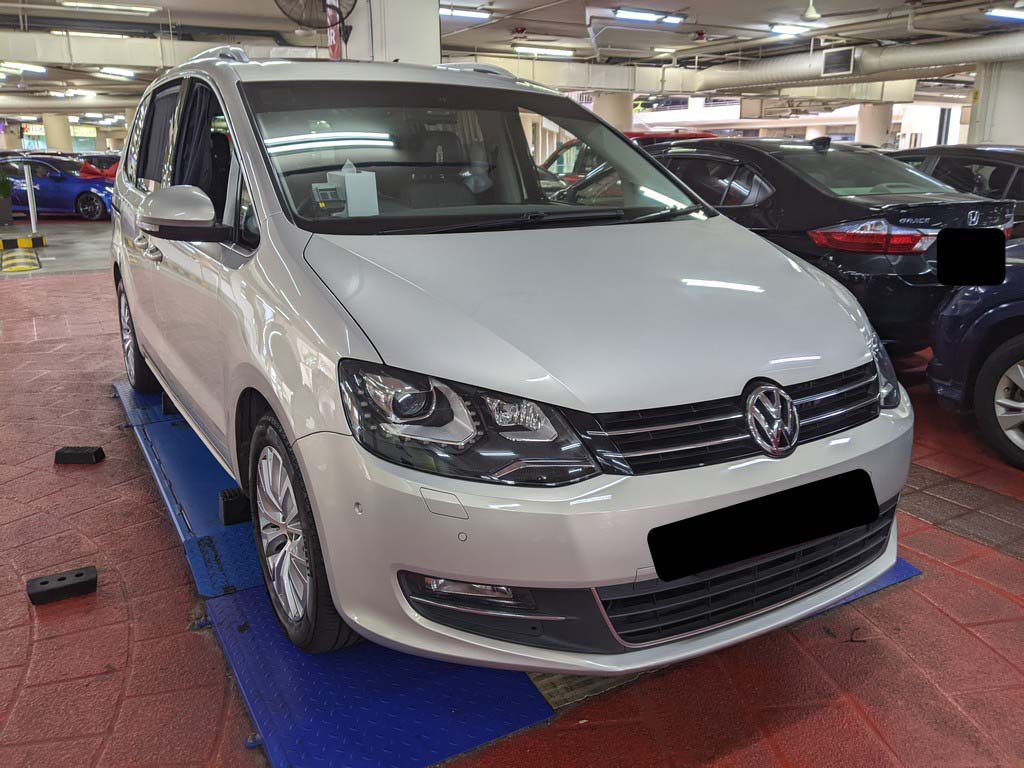 Volkswagen Sharan 2.0 TSI AT