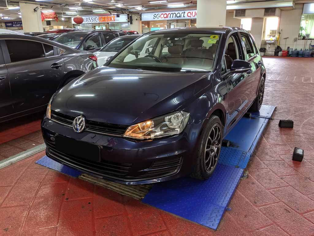 Volkswagen Golf 1.2 TSI AT