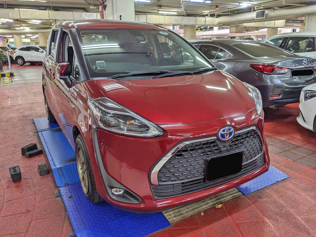 Toyota Sienta 1.5G CVT (Hybrid)