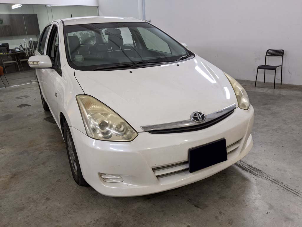 Toyota Wish 1.8 Auto (COE Till 04/2024)