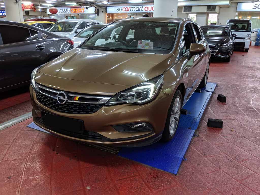 Opel Astra HB 1.0 At