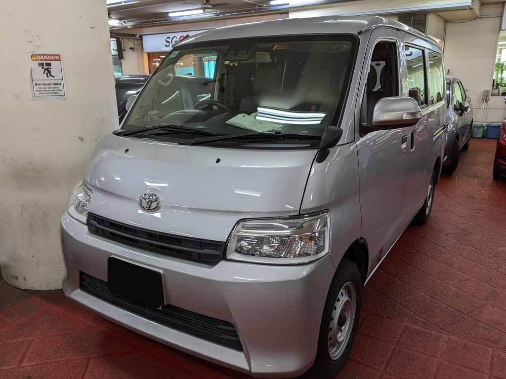 Toyota Town Ace 1.GL Auto